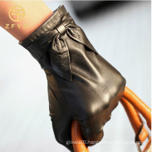 Female cashmere lined leather hand gloves